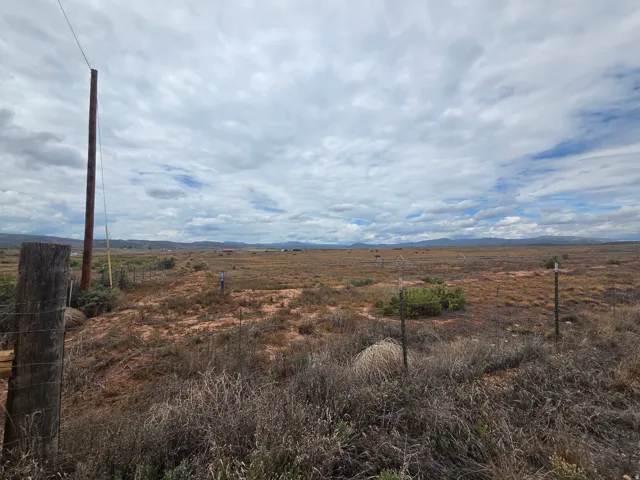 Beautiful Property Views - nice flat ground! Ready to build.