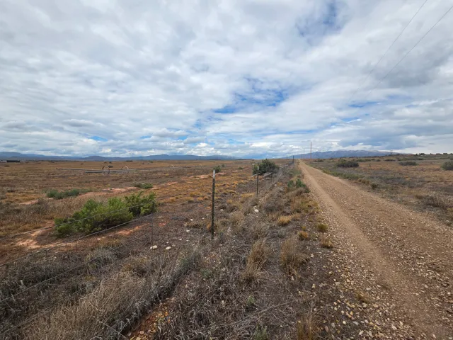 Beautiful Property Views - nice flat ground! Ready to build.