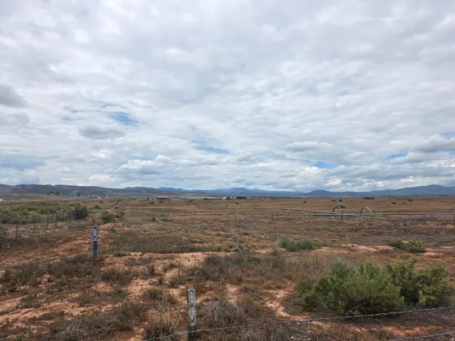 Beautiful Property Views - nice flat ground! Ready to build.