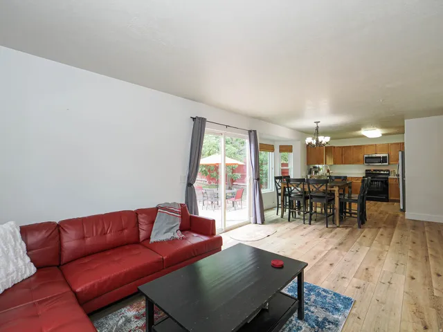 1890 E Oak Dr, Draper, Utah 84020