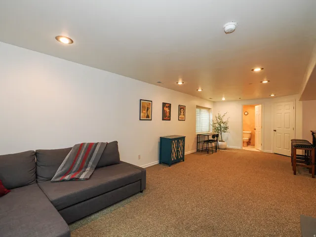 1890 E Oak Dr, Draper, Utah 84020