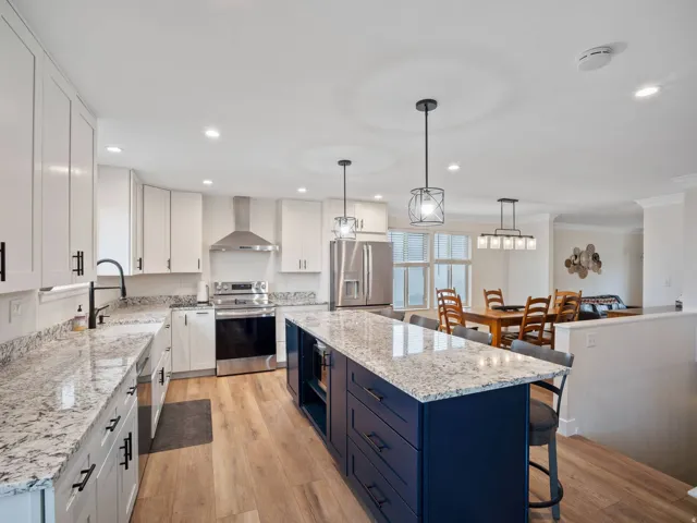 2415 E Campus Dr, Cottonwood Heights, Utah 84121