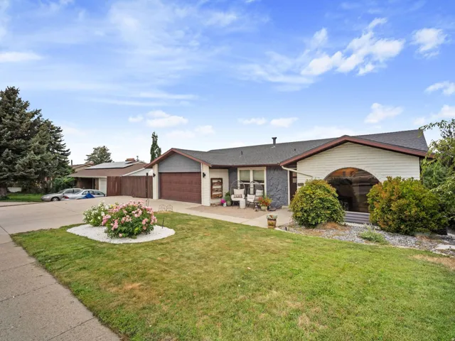 2415 E Campus Dr, Cottonwood Heights, Utah 84121