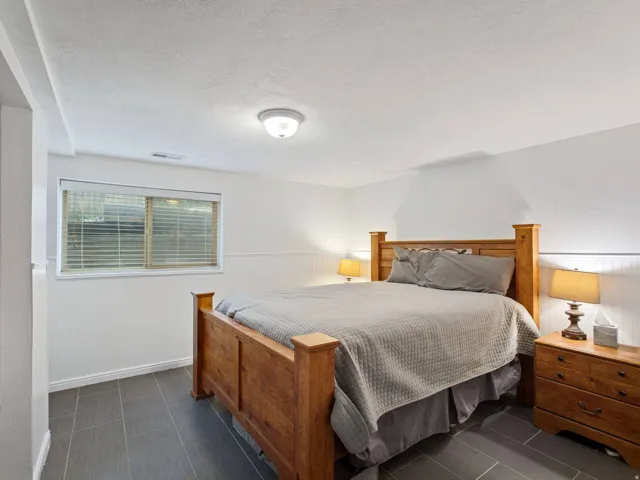2415 E Campus Dr, Cottonwood Heights, Utah 84121