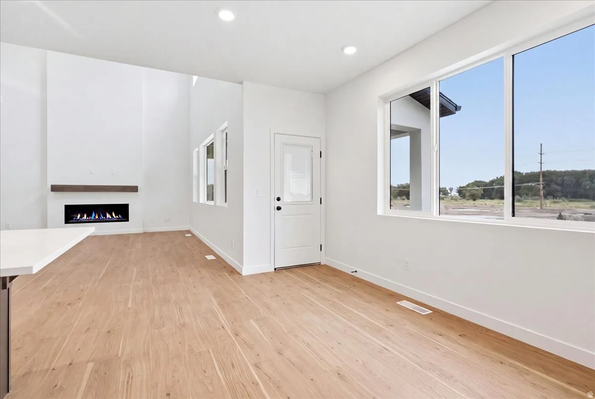 Dining off of Kitchen.