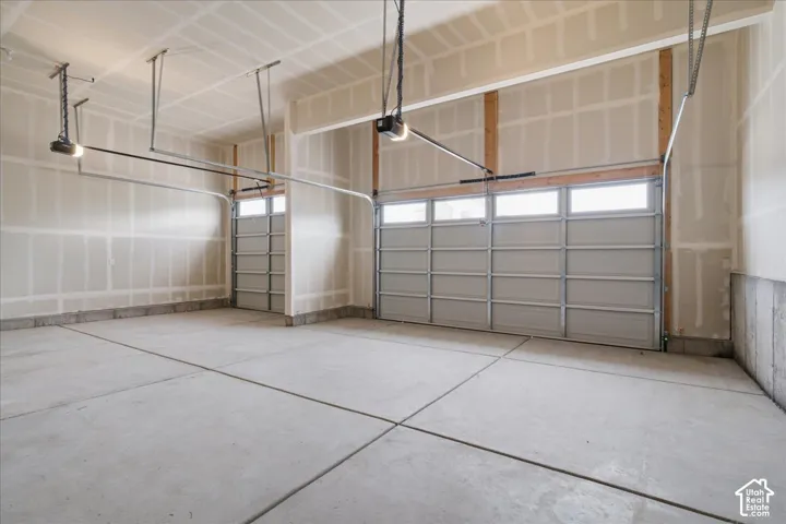 Garage Doors with Windows 9' 3 car Garage Door