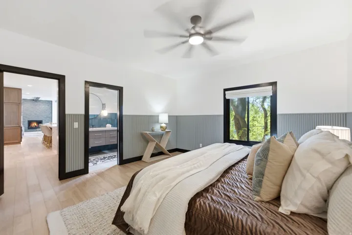 1017 N Oakridge Dr, Farmington, Utah 84025