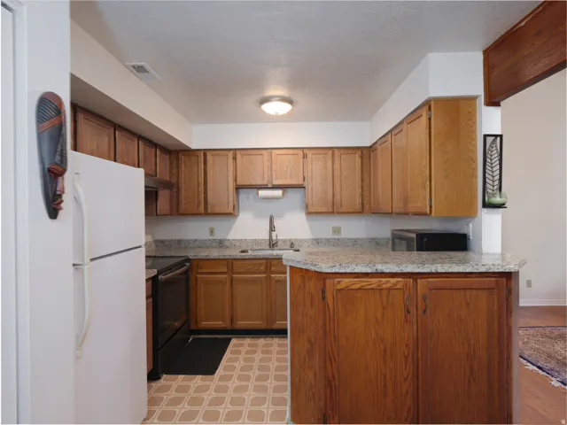 5420 S 350 E #38, Washington Terrace, Utah 84405