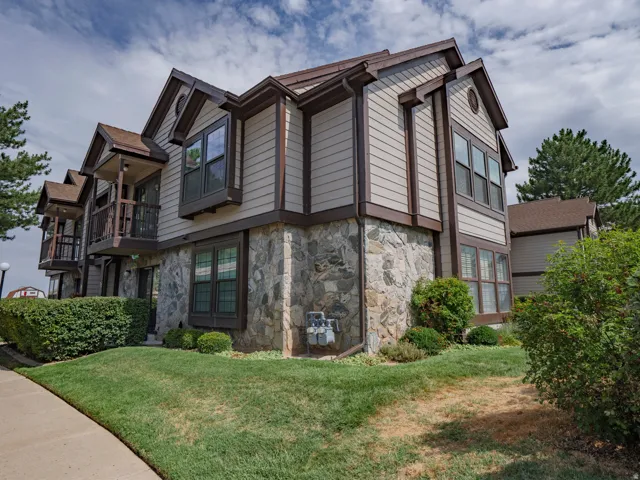 5420 S 350 E #38, Washington Terrace, Utah 84405