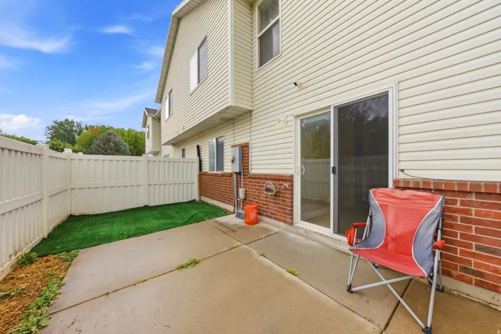 546 W 230 N, Layton, Utah 84041