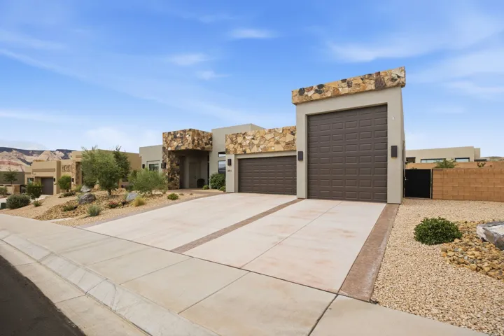 1411 W Fish Rock Rd, St. George, Utah 84770
