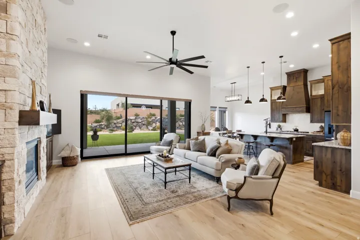 1411 W Fish Rock Rd, St. George, Utah 84770
