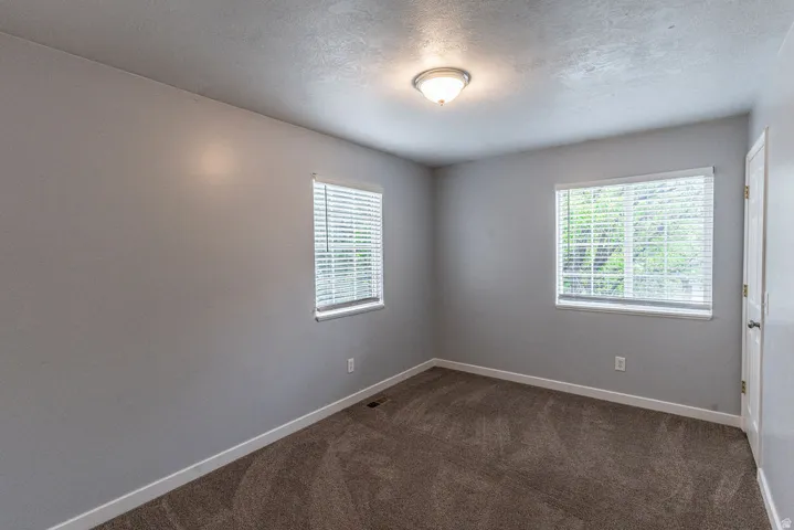 7097 S Longitude Ln #d, West Jordan, Utah 84084