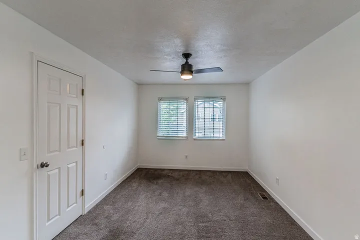 7097 S Longitude Ln #d, West Jordan, Utah 84084