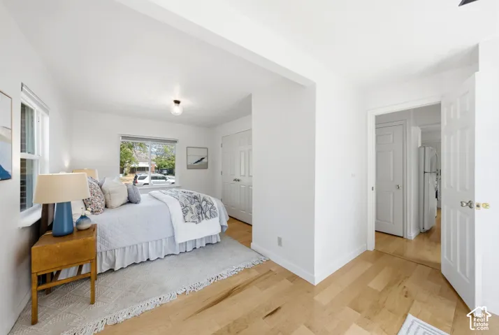 985 N American Beauty Dr, Salt Lake City, Utah 84116