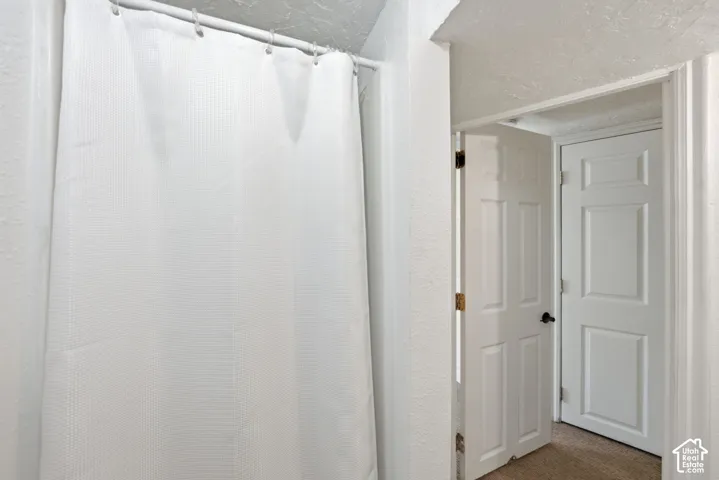 985 N American Beauty Dr, Salt Lake City, Utah 84116