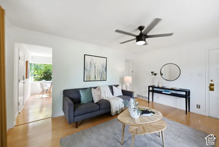 985 N American Beauty Dr, Salt Lake City, Utah 84116