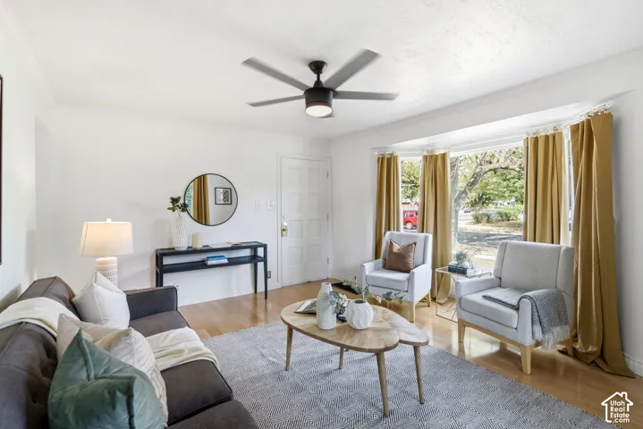 985 N American Beauty Dr, Salt Lake City, Utah 84116