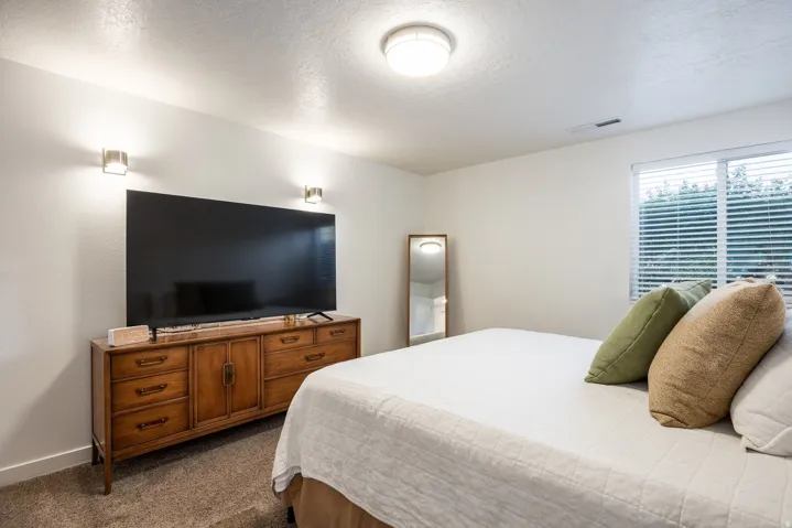 4878 S Highland Cir #2, Holladay, Utah 84117