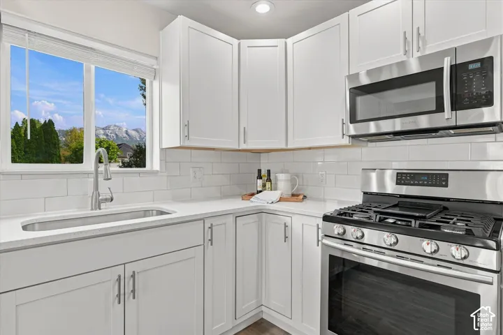 Mountain views from your kitchen window!