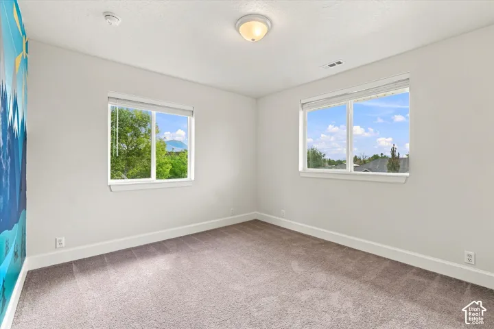 5954 W Canterbury Park Cir, Highland, Utah 84003