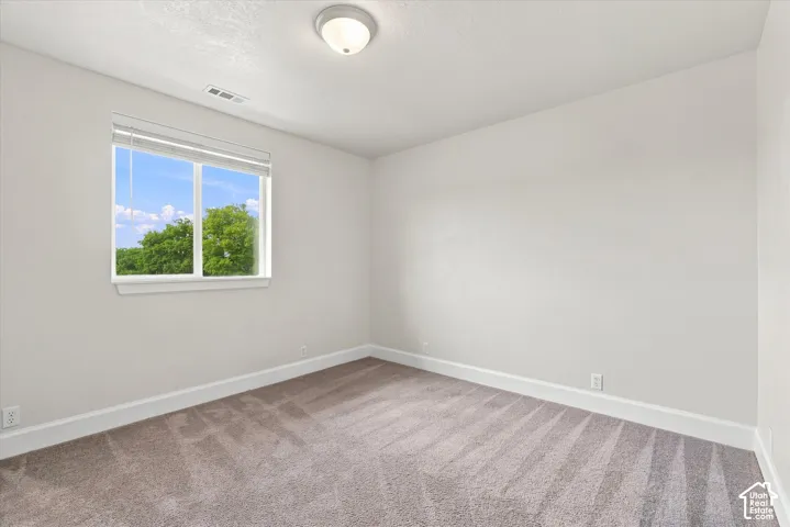 5954 W Canterbury Park Cir, Highland, Utah 84003