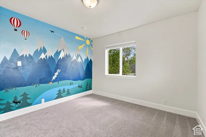 5954 W Canterbury Park Cir, Highland, Utah 84003