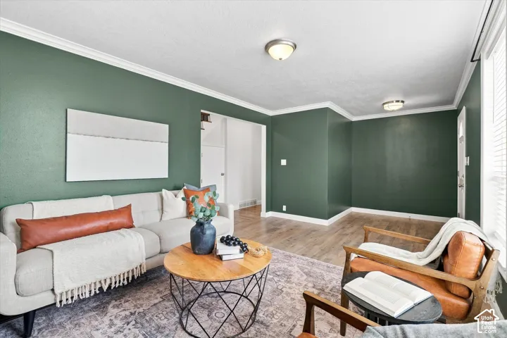 5954 W Canterbury Park Cir, Highland, Utah 84003