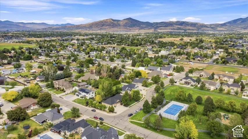 5954 W Canterbury Park Cir, Highland, Utah 84003