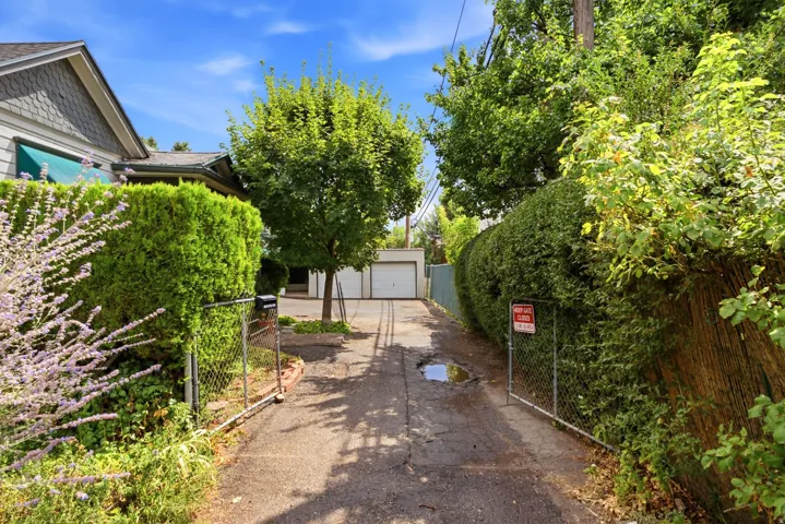 533 S Isabella Ct, Salt Lake City, Utah 84102