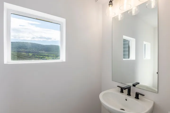 487 W Ascent Dr #215, Hideout, Utah 84036