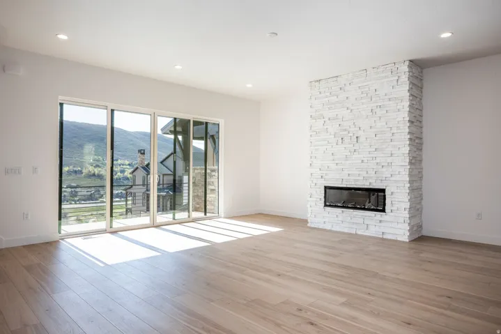 487 W Ascent Dr #215, Hideout, Utah 84036