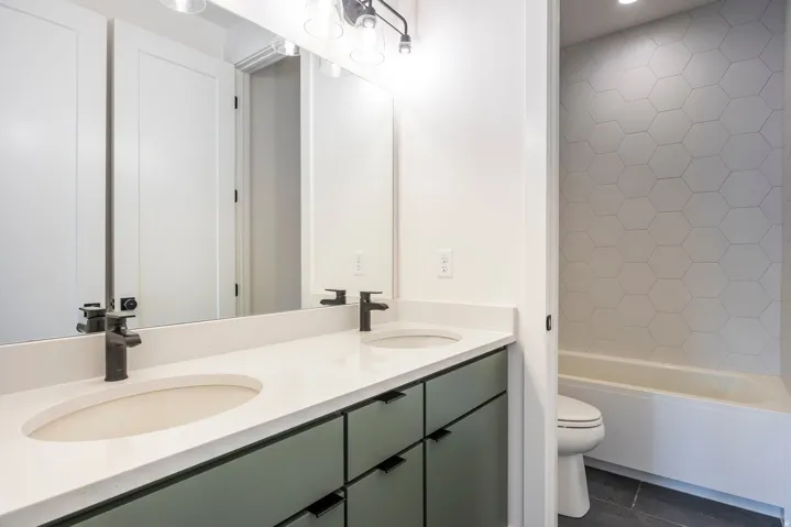 487 W Ascent Dr #215, Hideout, Utah 84036