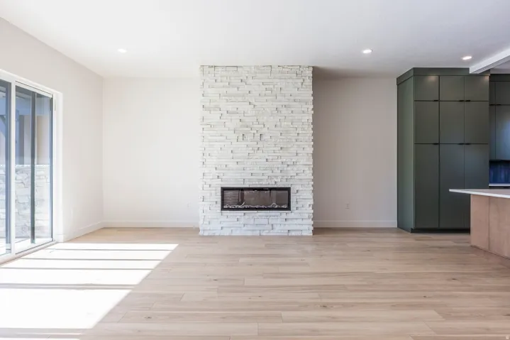 487 W Ascent Dr #215, Hideout, Utah 84036