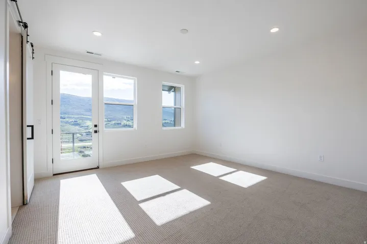 487 W Ascent Dr #215, Hideout, Utah 84036