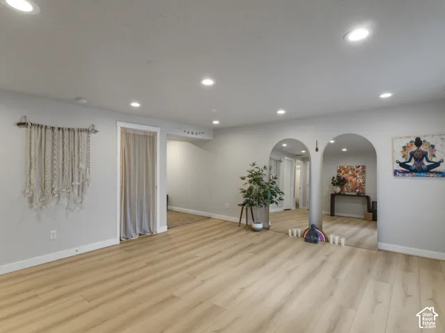 1053 Blackstone Dr, Fruit Heights, Utah 84037