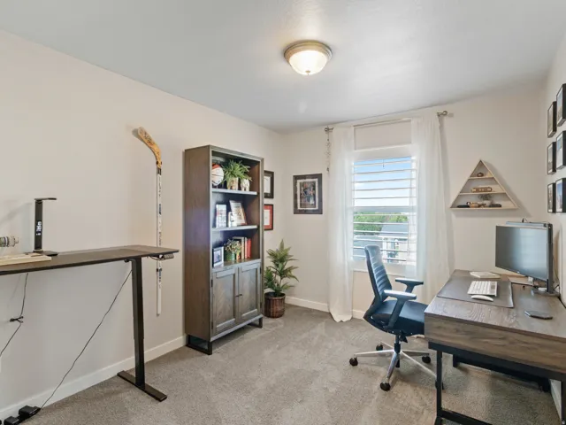 1053 Blackstone Dr, Fruit Heights, Utah 84037