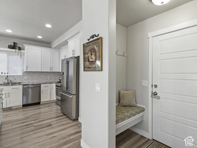 1053 Blackstone Dr, Fruit Heights, Utah 84037