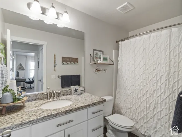 1053 Blackstone Dr, Fruit Heights, Utah 84037