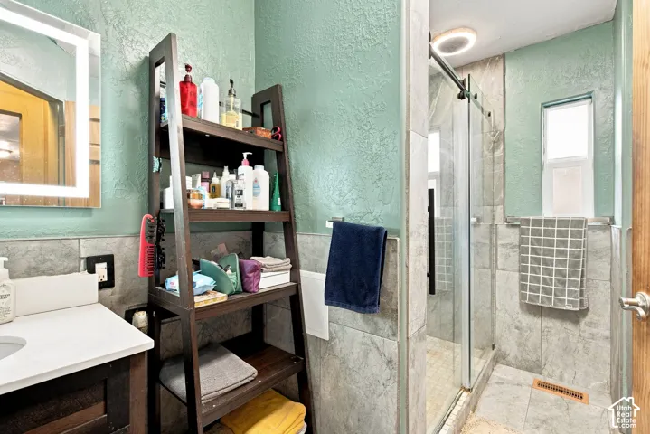 Updated main bathroom