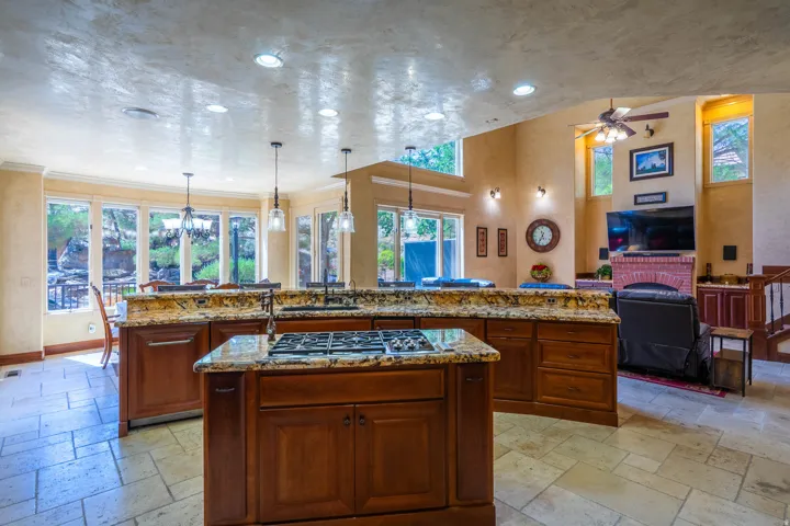 1636 E Boulder Springs Dr, St. George, Utah 84770
