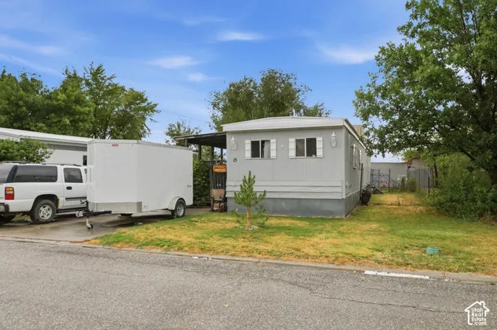 Mobile home pad