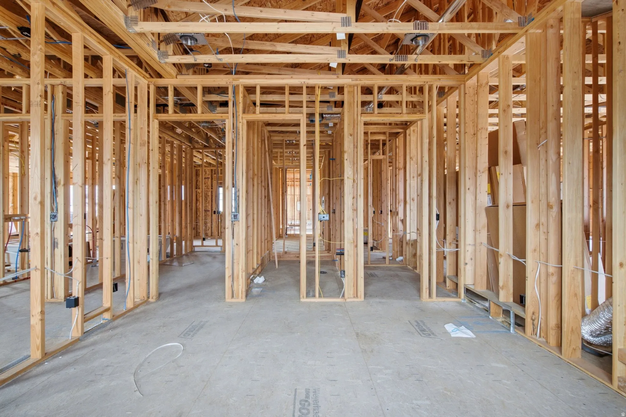 Bedroom #1 ensuite bathroom & walk-in closet