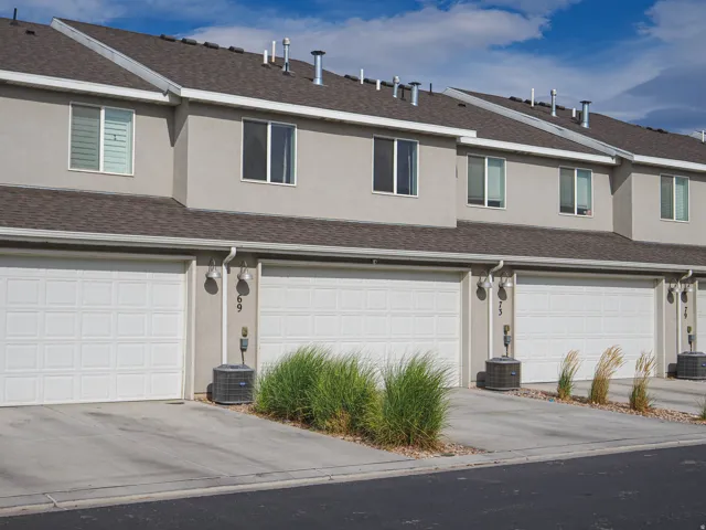 69 N Heading Row, Saratoga Springs, Utah 84045