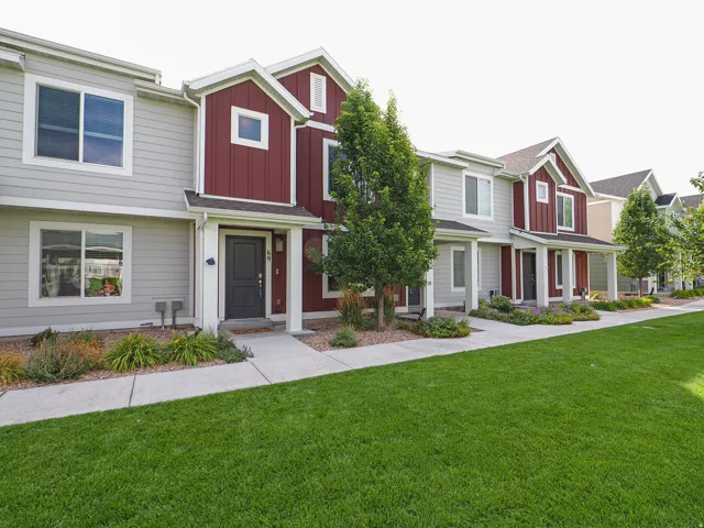 69 N Heading Row, Saratoga Springs, Utah 84045