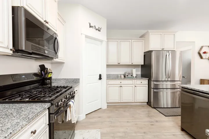 3352 W 625 S, Syracuse, Utah 84075