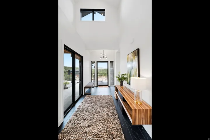 Vaulted ceiling with an upper transom window