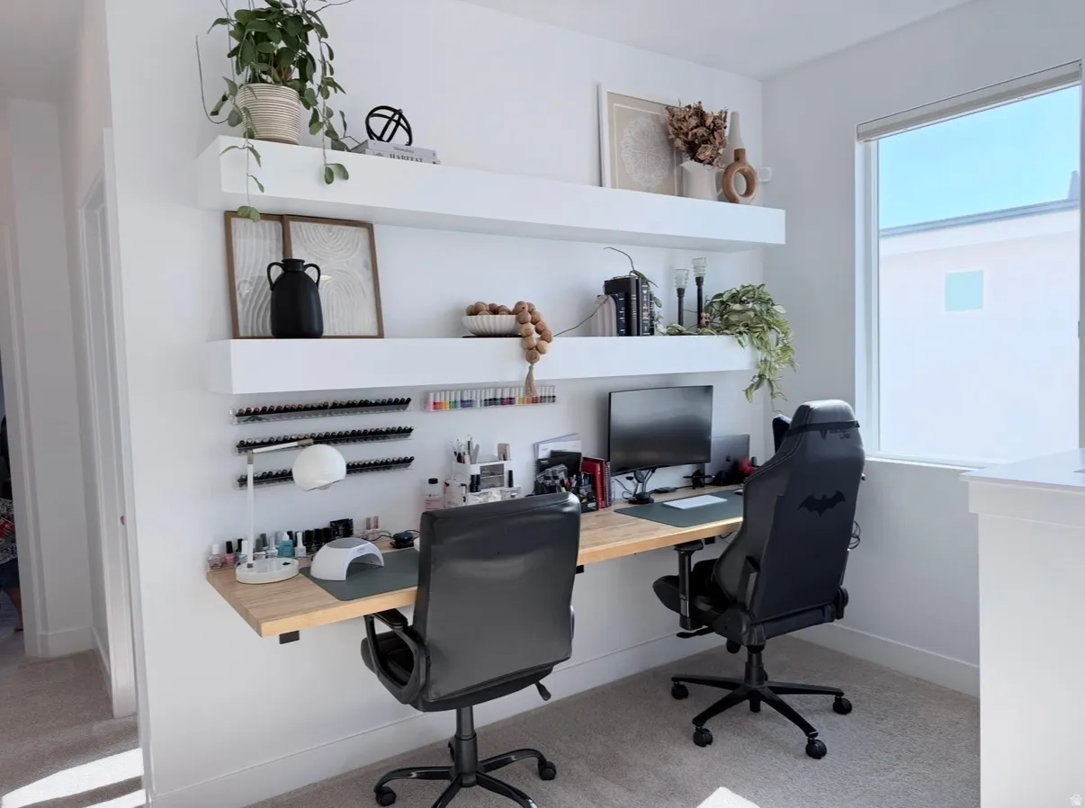 Integrated wood-finish desk with ample surface area
