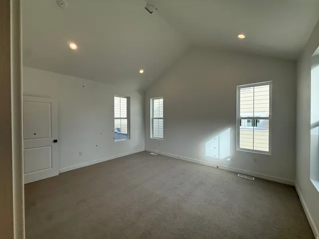 Vaulted ceiling with recessed lighting