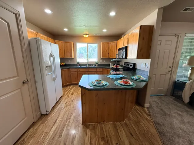 956 North St, Ogden, Utah 84404